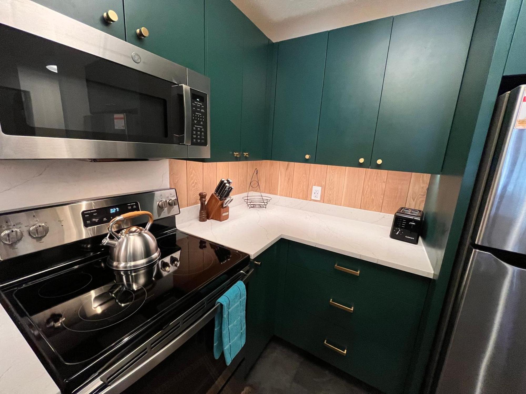 Tastefully Remodeled Condo At Mammoth Ski & Racquet Club, Hot Tub, Garage, 10 Min Walk To Ski Lifts Mammoth Lakes Exterior photo
